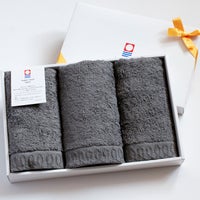 ふわふわなのに軽い今治産フェイスタオルのギフトセット