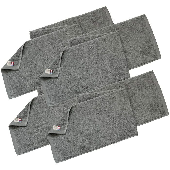 チャコールグレー